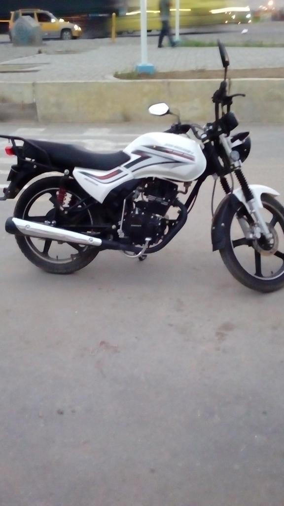 Se vende moto songzhen 150cc por motivo de viaje urgente