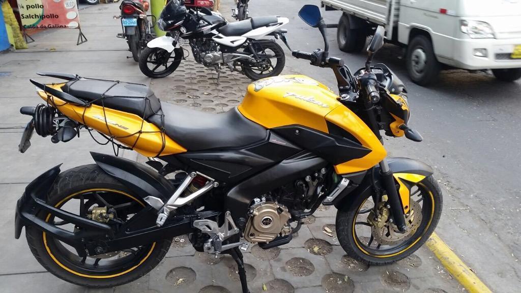 Moto pulsar ns 200