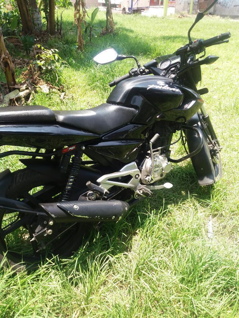 Vendo Moto Pulsar 135