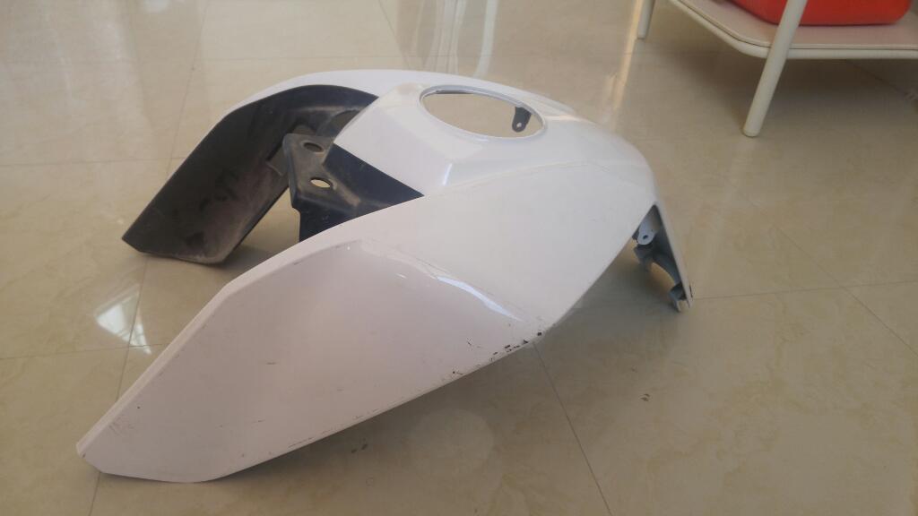 Tanque Ktm Duke 200 O 390 Blanco