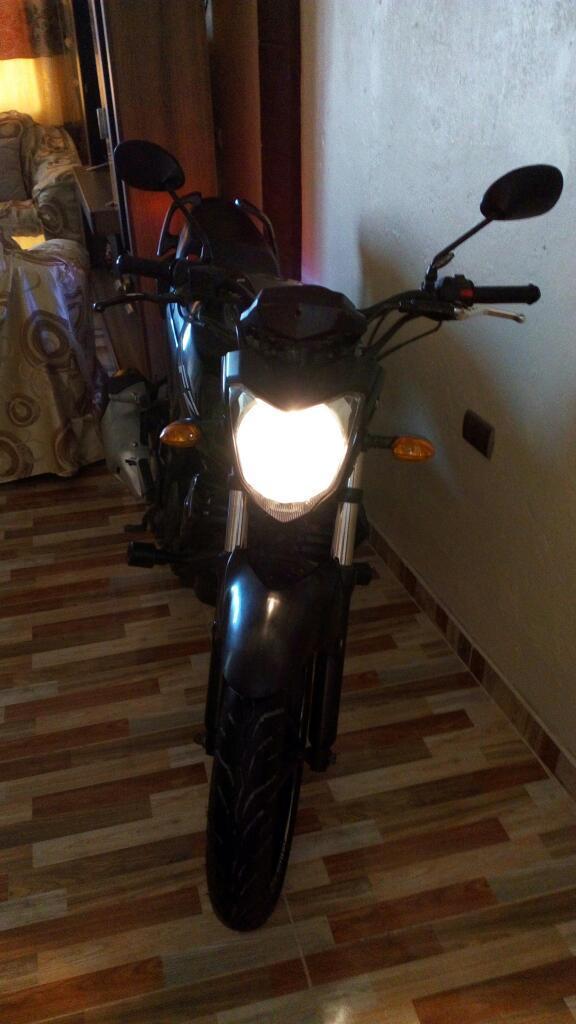 Vendo Moto Yahama Zt26