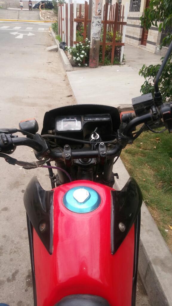 Vendo Moto por Motivo de Viaje