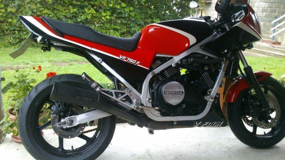 honda vf 750f 1984