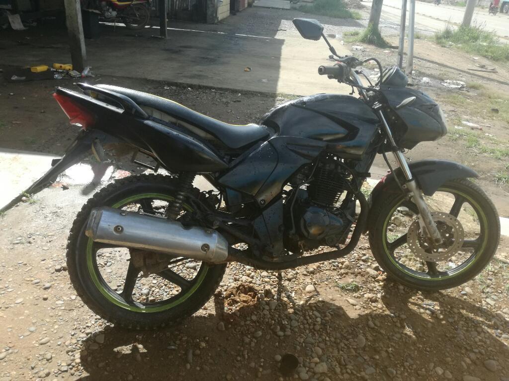 Moto Lineal 200cc Año 2012
