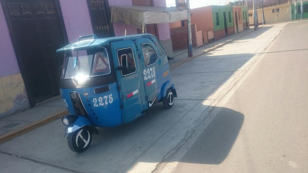 Torito Bajaj Del 2011