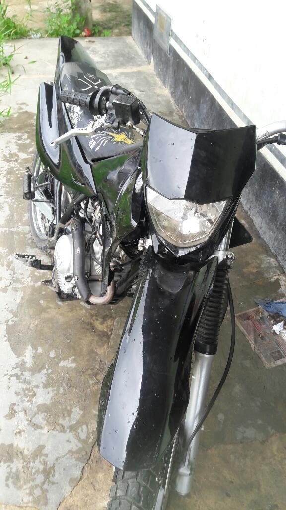 Vendo Mi Xtz 125bdel 2014 en Piiito