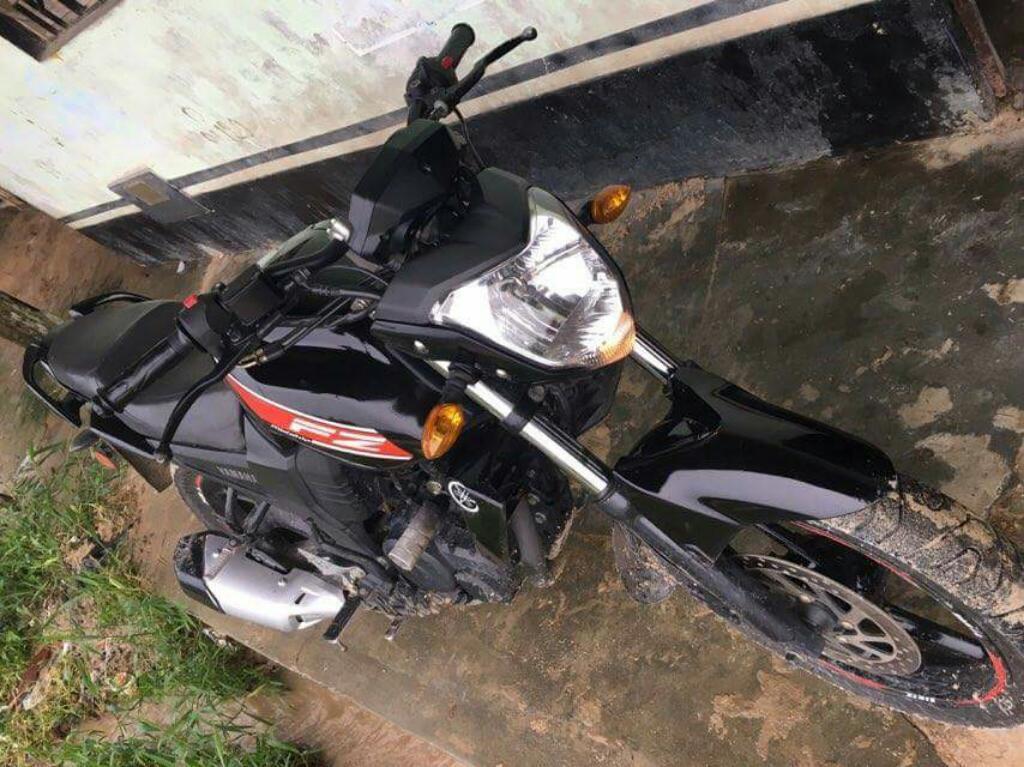 Vendo Mi Fz Del 2015 en Perfecto Estado