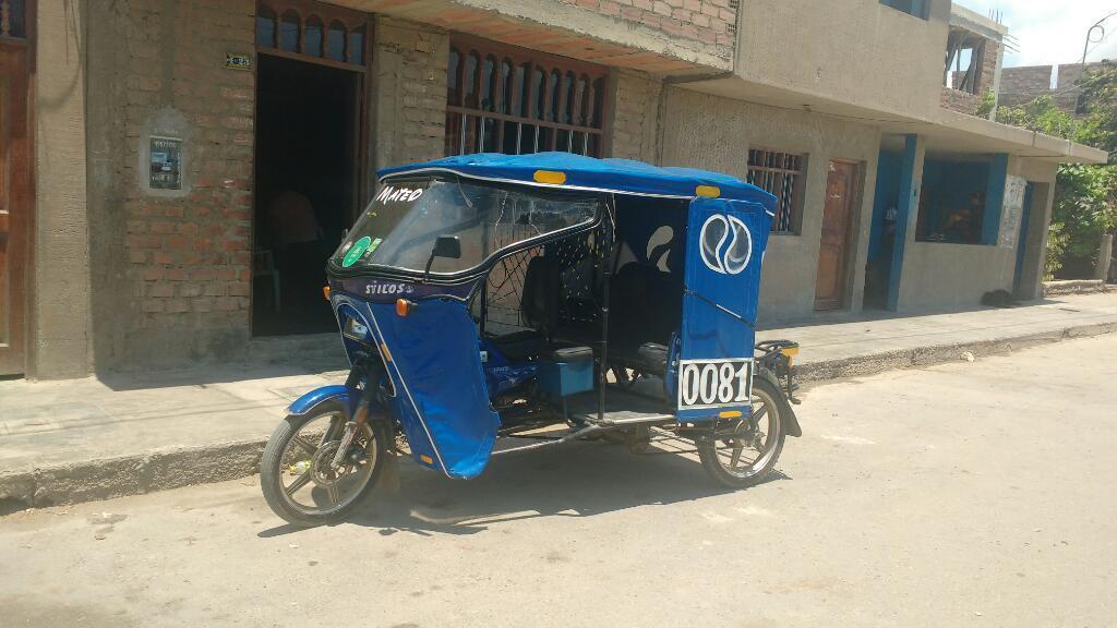 Mototaxi Stilos con Linea Geminis