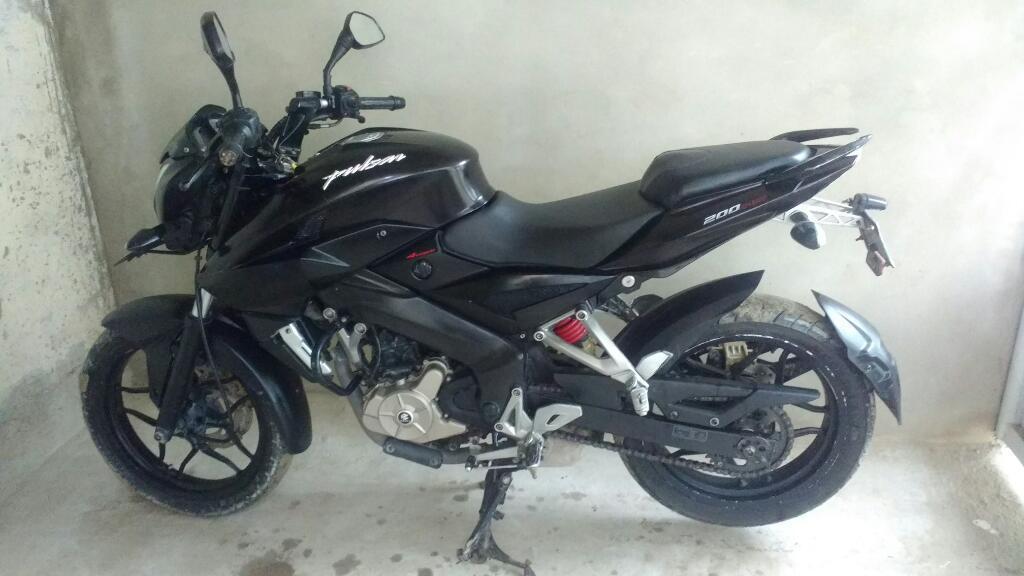 Pulsar Ns 200