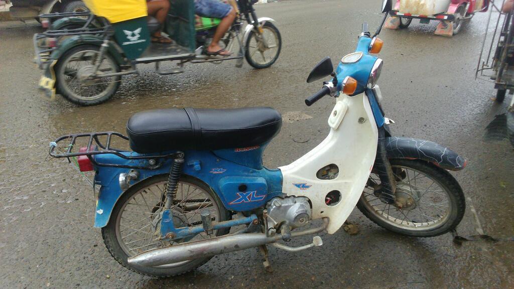 Vendo Moto Linal Honda 70 en Buen Estado