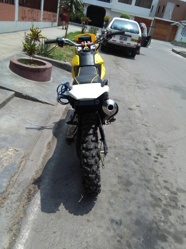 Moto Nueva Enduro Motor 150