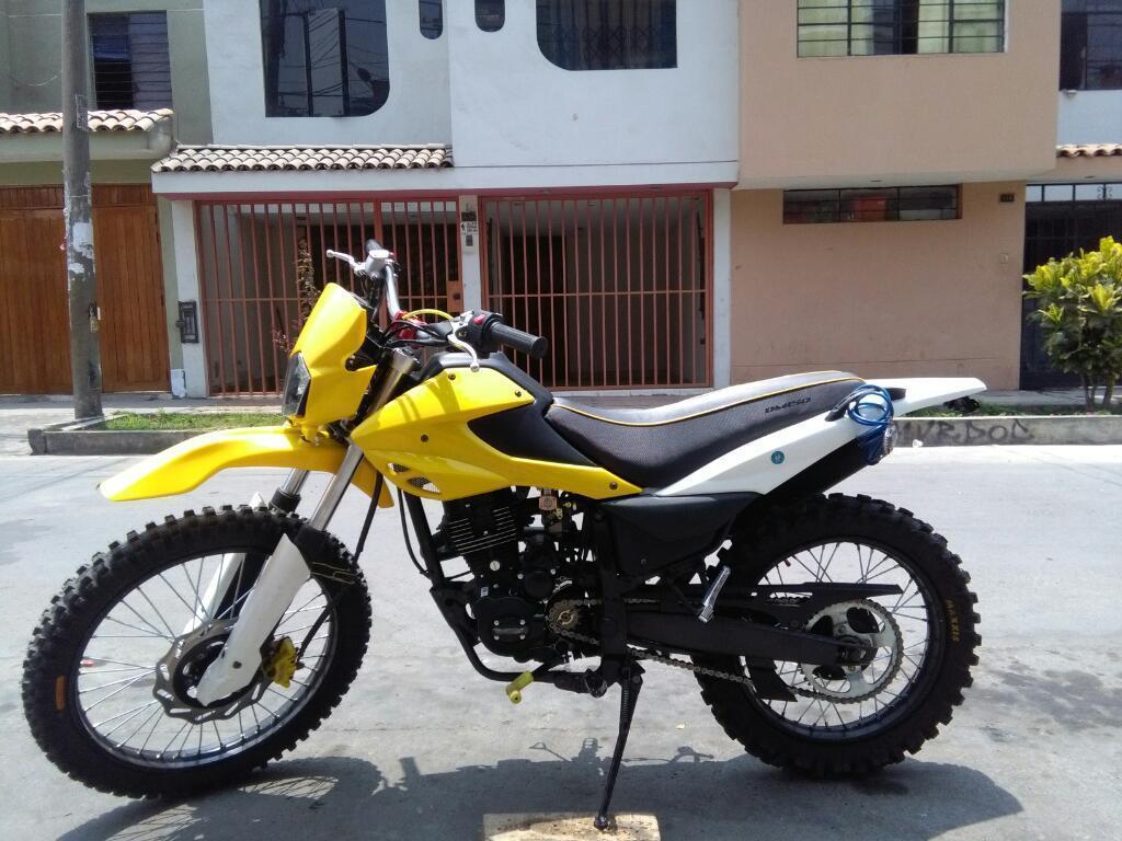 Moto Nueva Enduro Motor 150