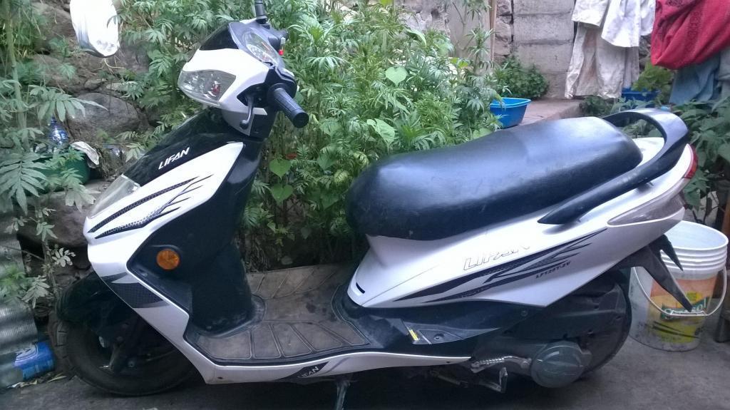 VENDO MOTO SCOOTER LIFAN 125 BIEN CONSERVADA 944348450