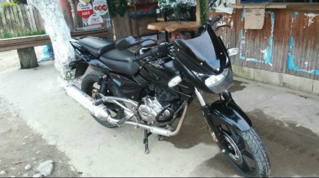 Pulsar 220 Año 2013