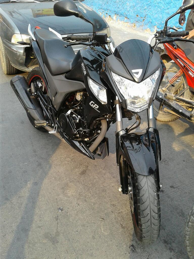 Vendo Moto 250cc Jettor
