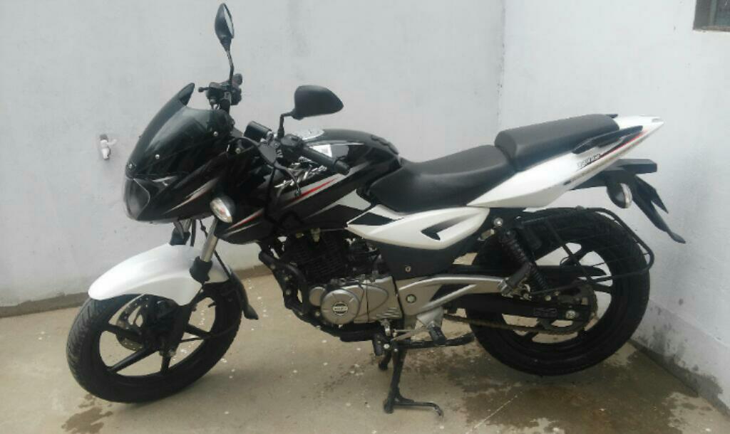 Pulsar 180 Decal 2016