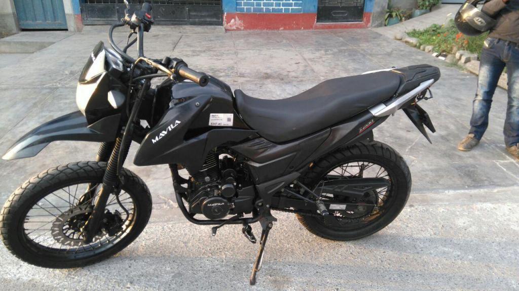 vendo moto lineal en perfectas condiciones