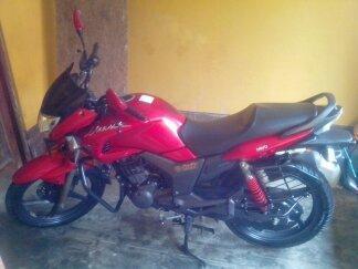 Vendo moto por viaje .......llamar 982392546