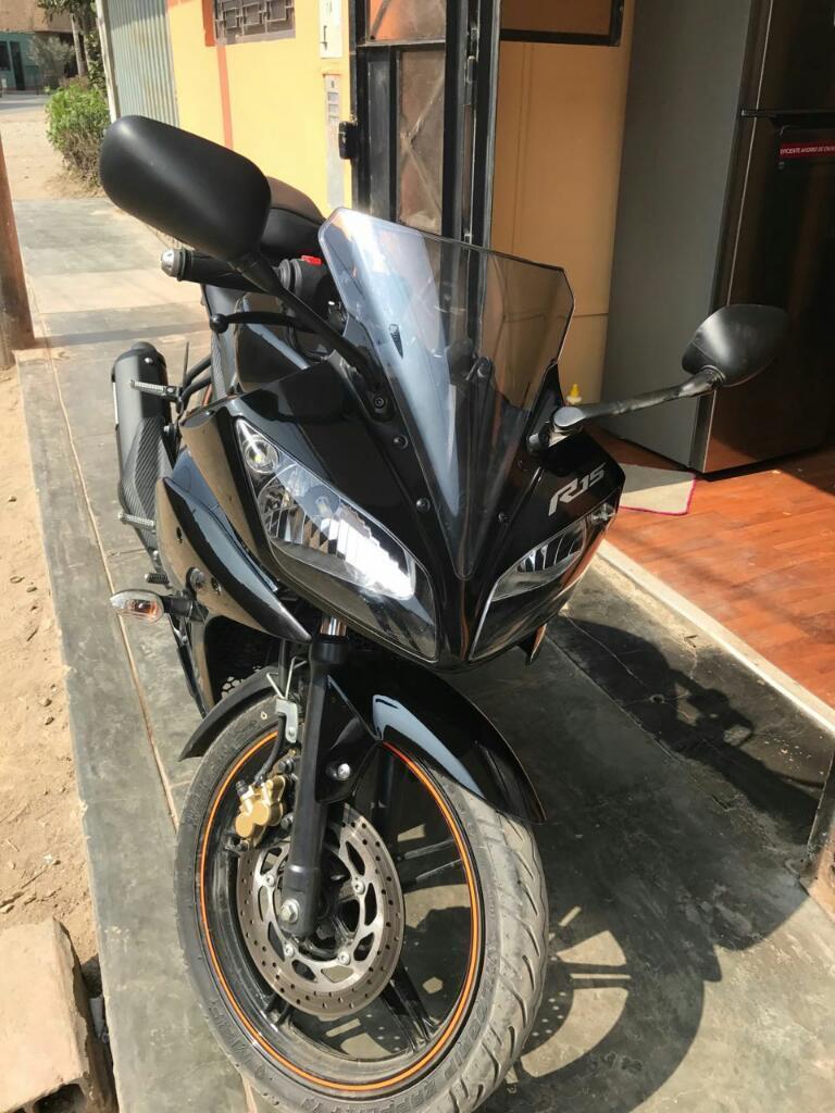 Vendo Moto R15 Yamaha