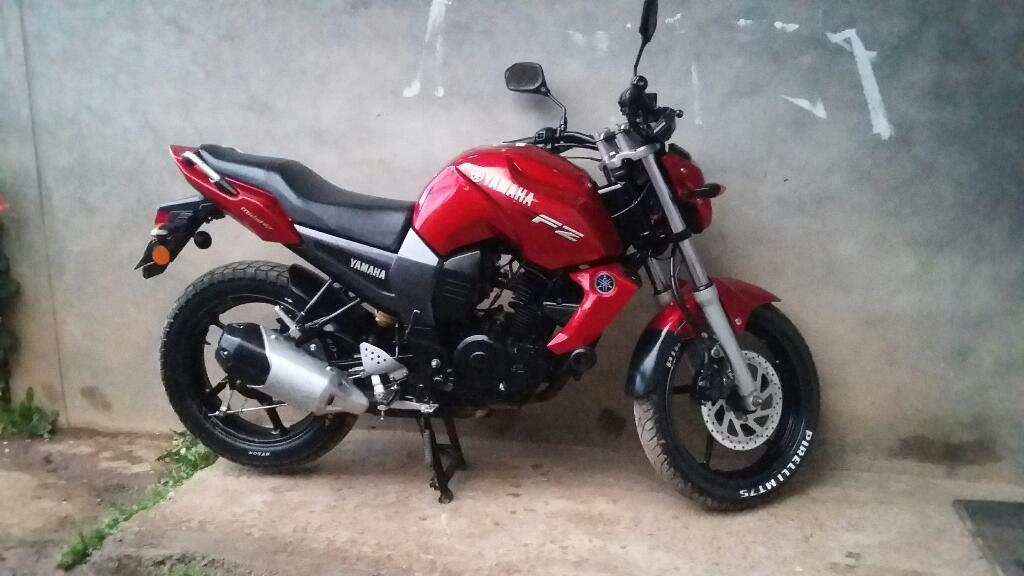 Yamaha Fz 16 con Alarma Y Autoradio