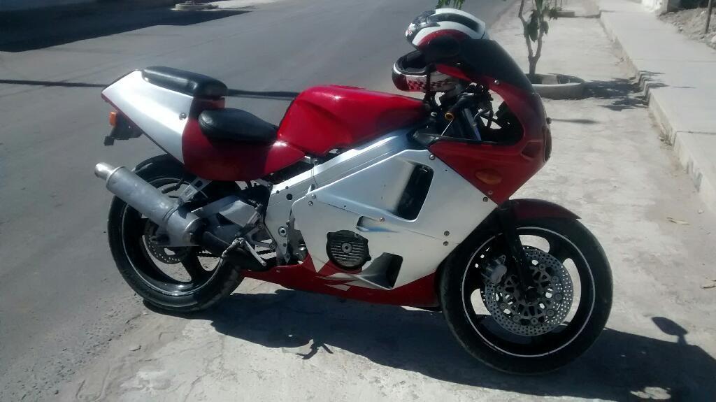 Honda Cbr400rr