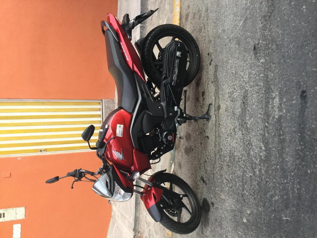 Moto Honda Invicta