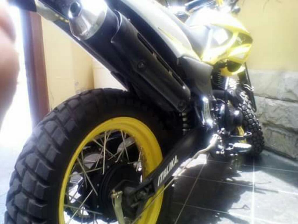 Vendo Moto Italika Dm 150