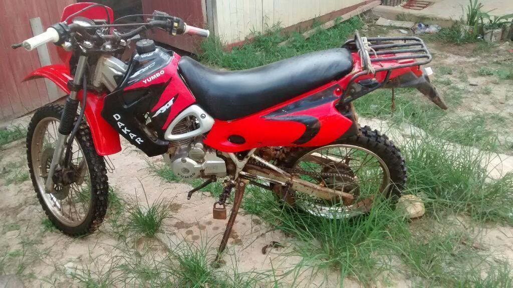 Vendo Moto Yumbo - Dakar