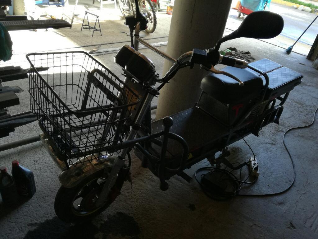 Vendo Moto Eléctrica Única en