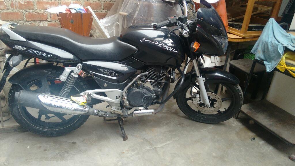 Moto Pulsa 180