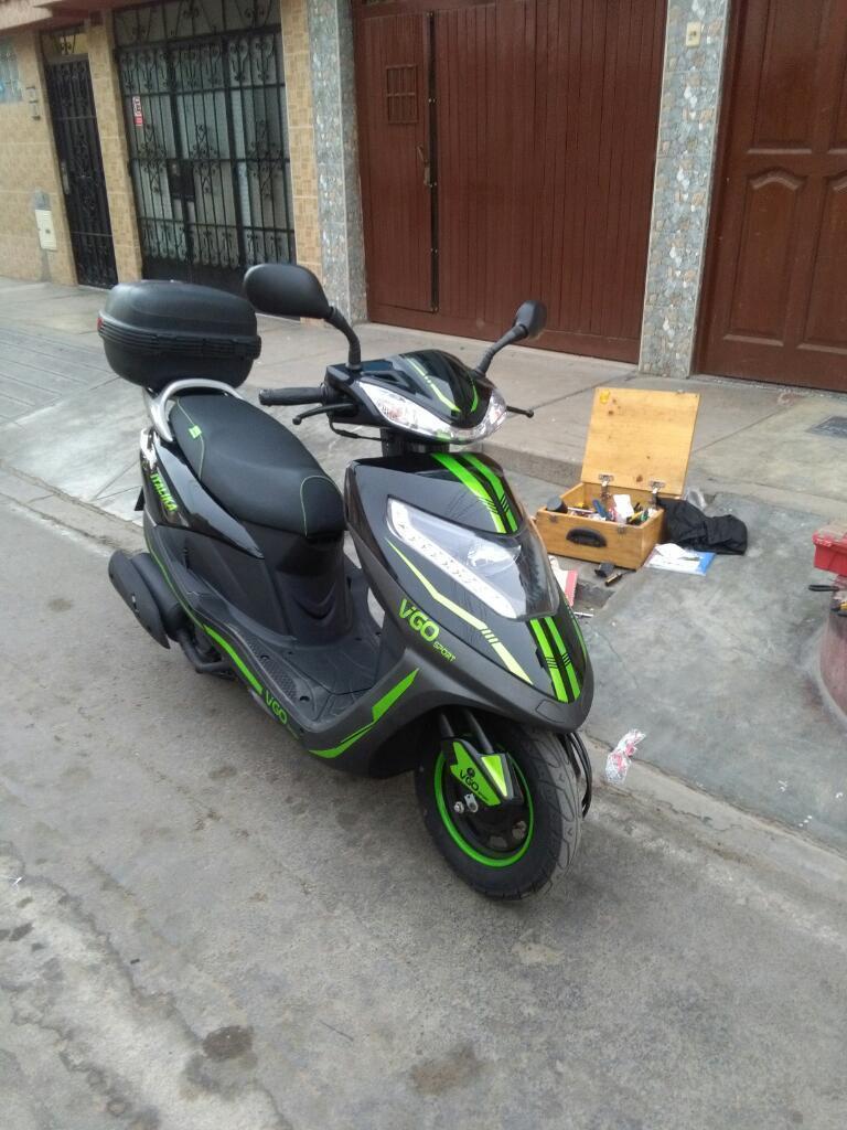 Vendo Moto Nueva Tlf 997872101