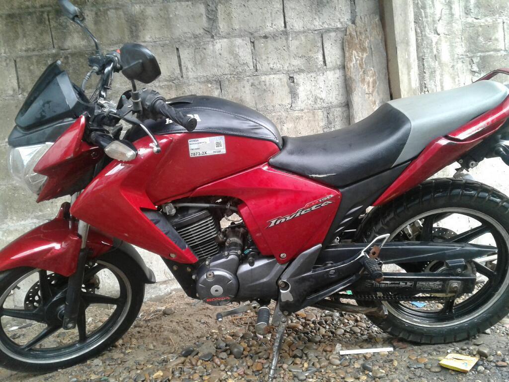 Se Vende Moto Honda Invicta