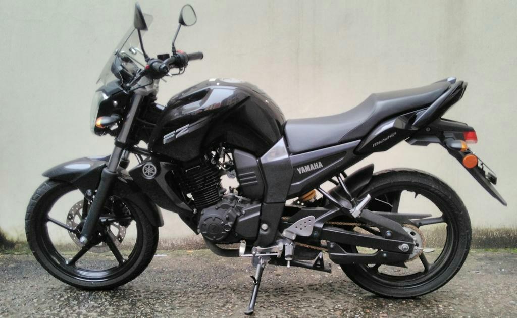 Vendo Moto Lineal Yamaha Fz16