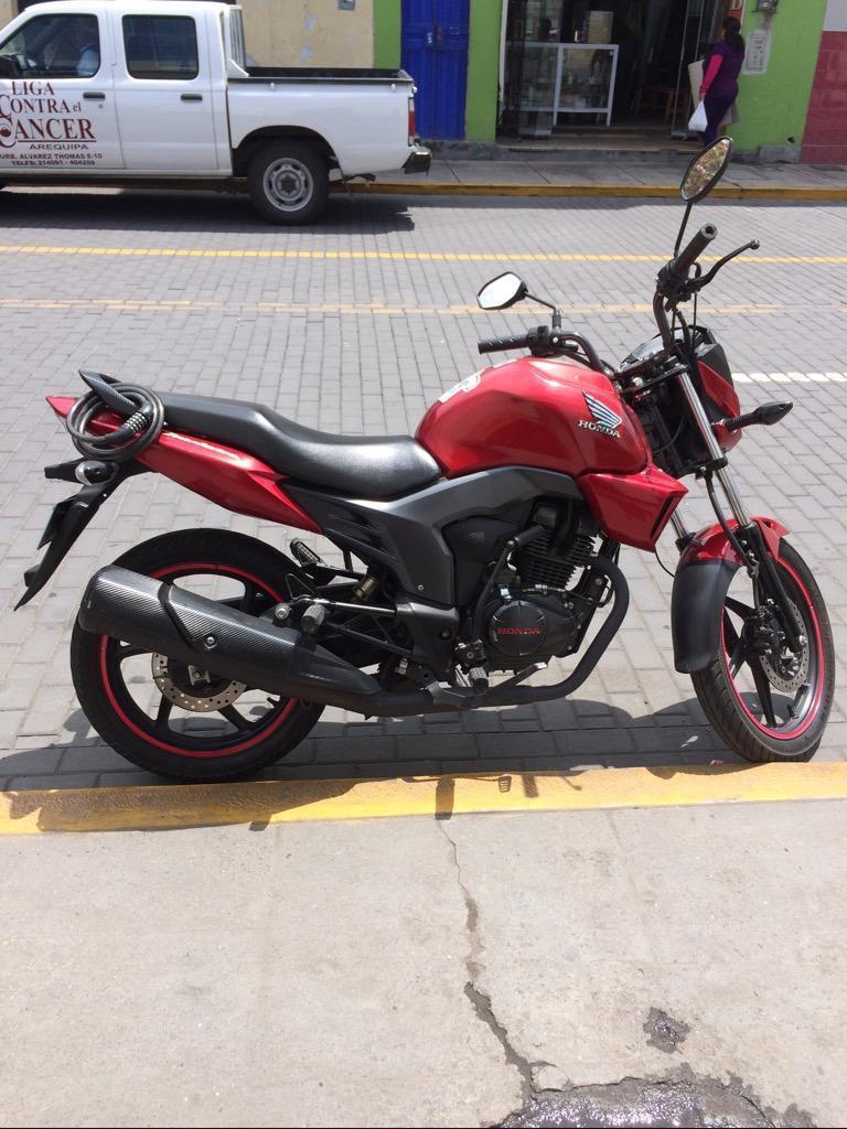 Vendo Honda Invicta