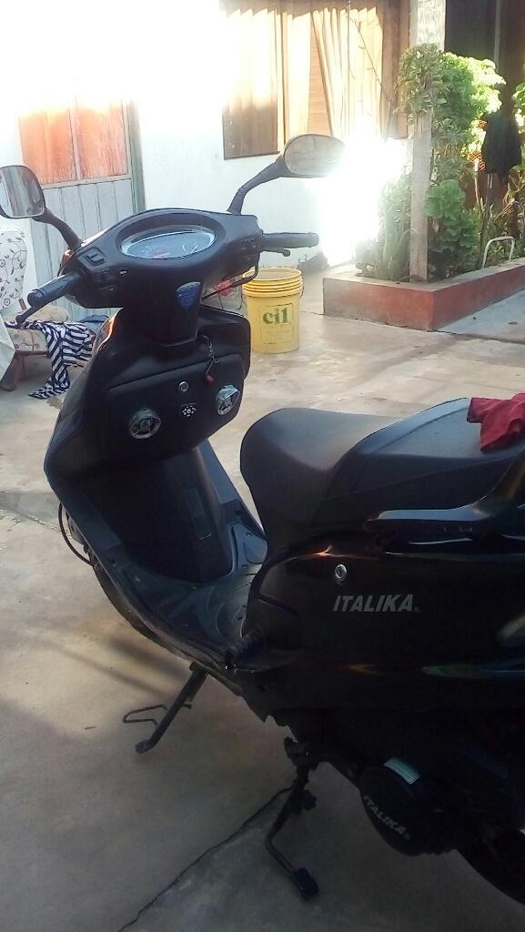 Vendo Moto Italika 125 sin Soat