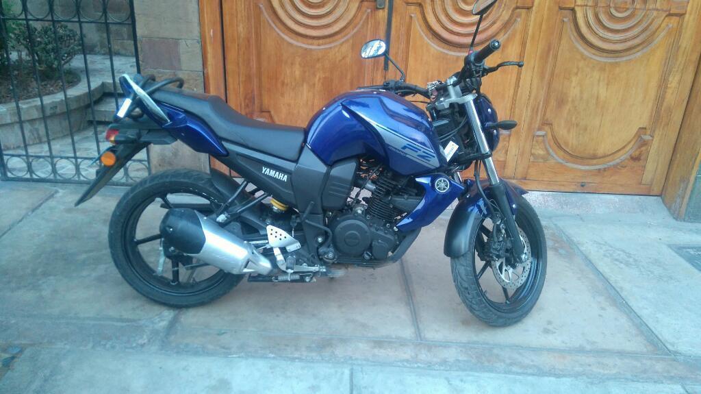 Se Vende Moto Yamaha Fz