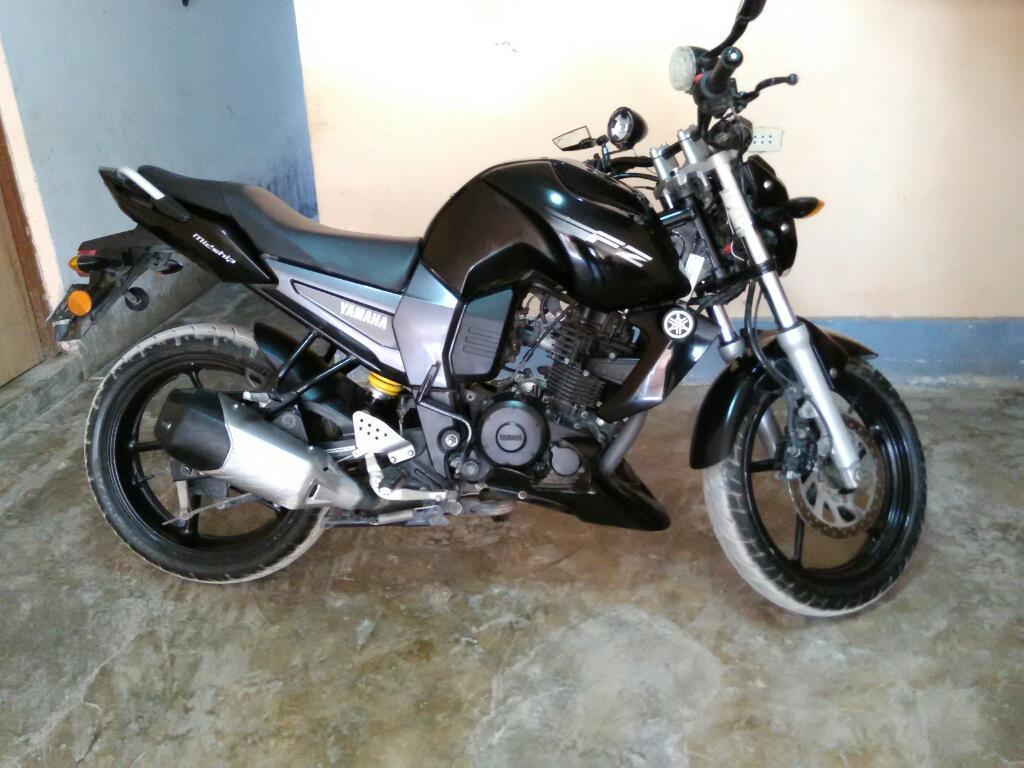 Vendo Moto Yamaha Fz