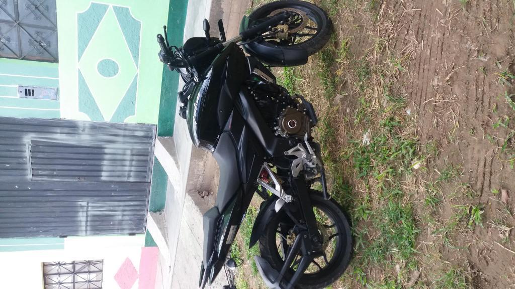 OCASION SE VENDE MOTO PULSAR NS 200 MODELO 2015 LLAMAR AL 949734491 HU