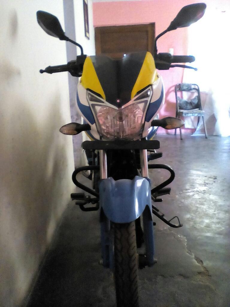 Remato Moto Bajaj Discover sin Uso