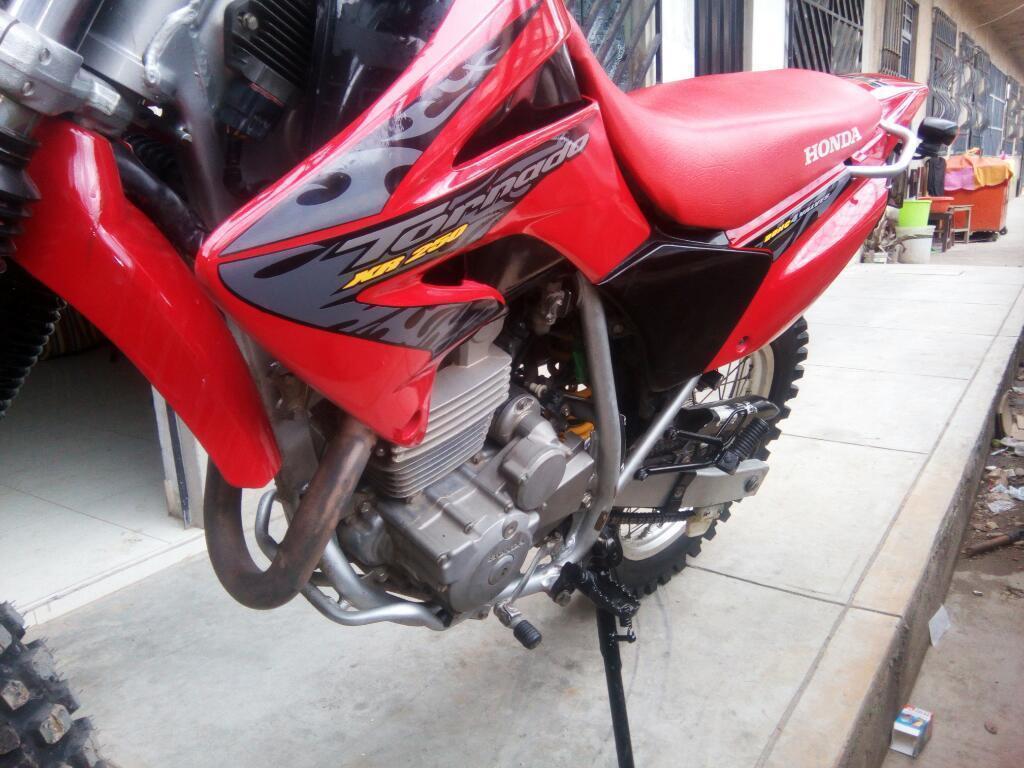 Vendo Honda Tornado Xr 250