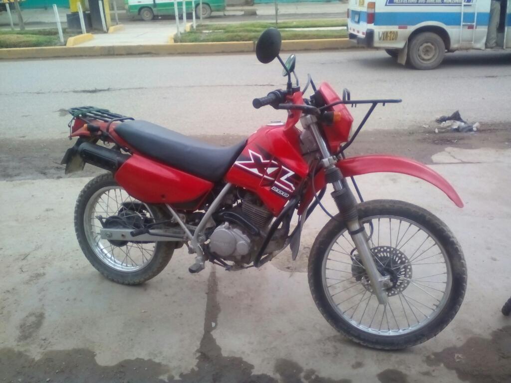 Vendo Hondaxl 200