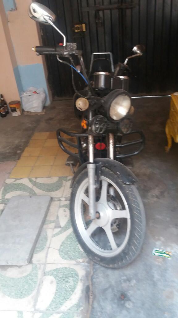 Vendo Ó Cambio Moto Chopera