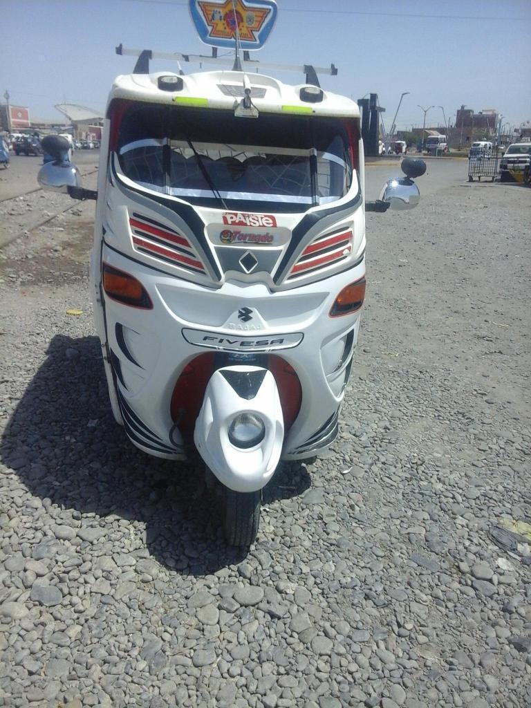 VENDO MOTO TORITO BAJAJ 2012
