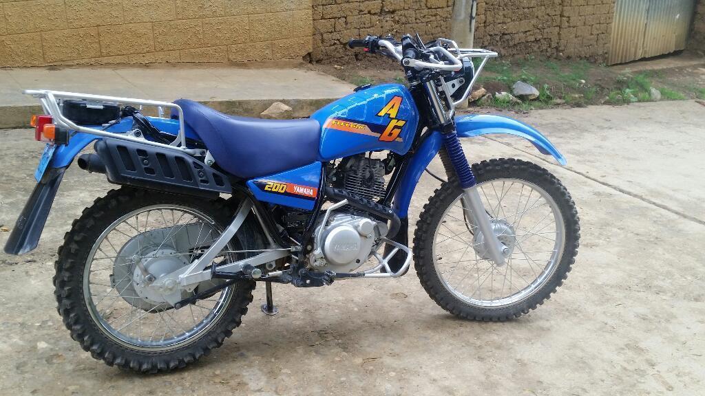 Ocasion Vendo Moto Yamaha Ag 200 Seminueva