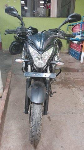 Moto Pulsar 200 NS 2015 Negro