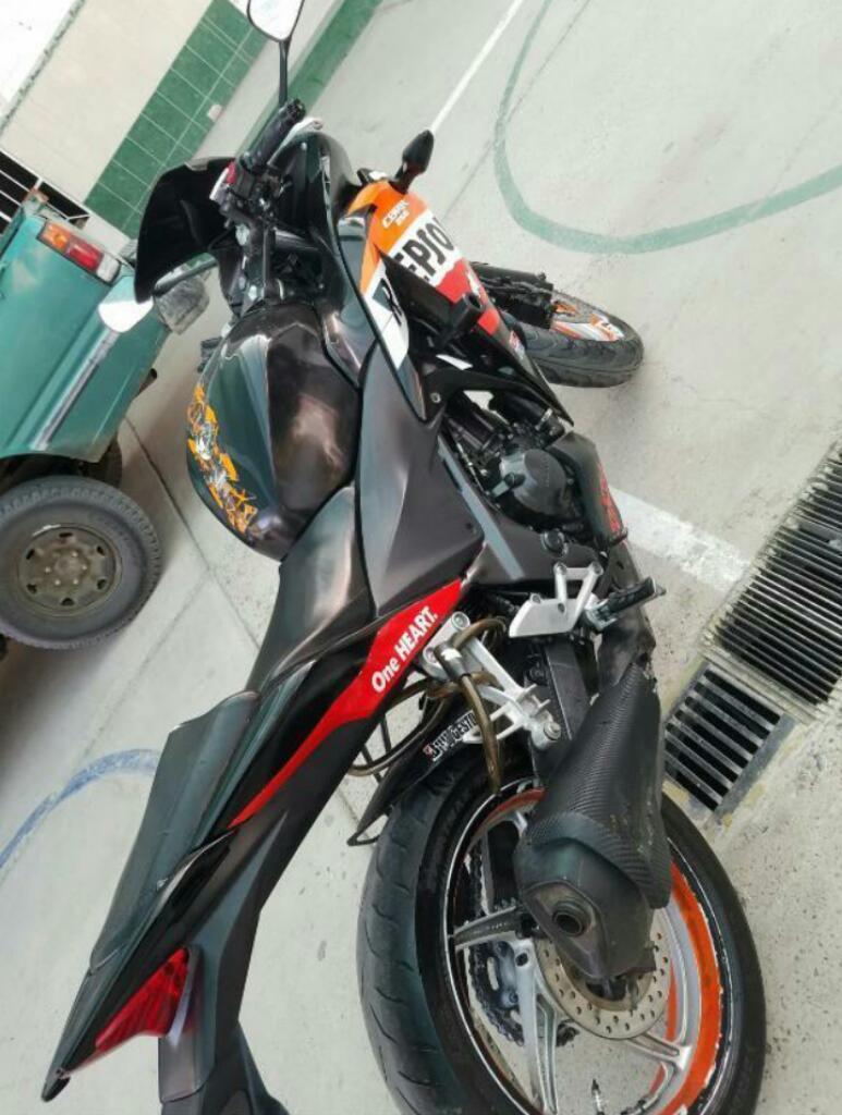 Vendo Honda Cbr 250