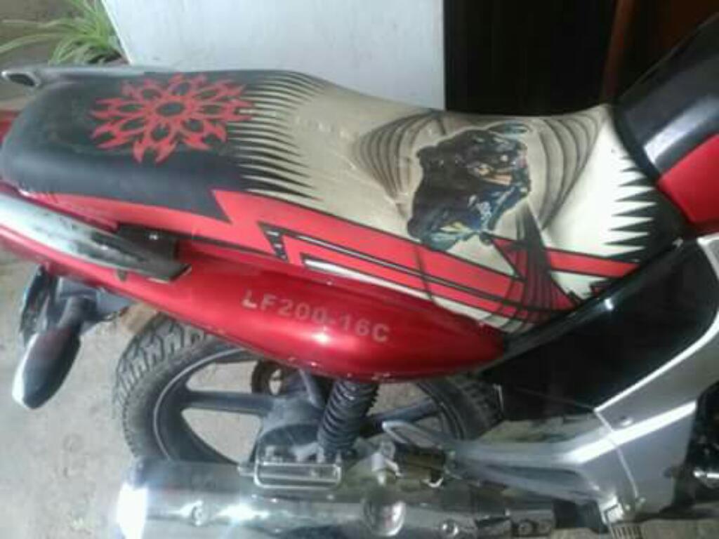 Se Vende Una Moto Marca Lifan Motor 200