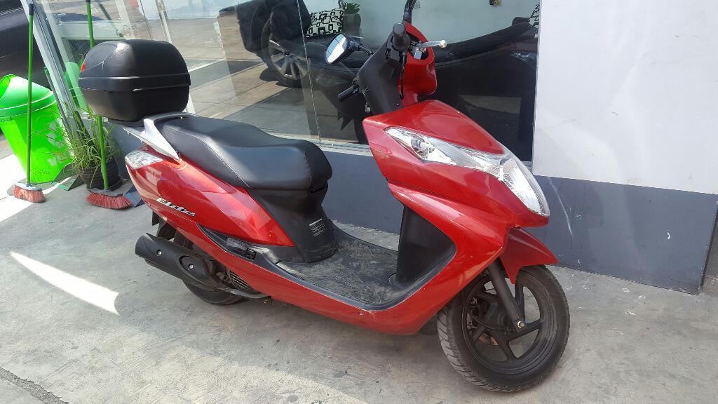 Vendo Moto Elite