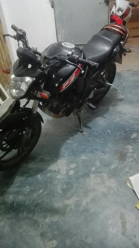 Moto Fz/2105