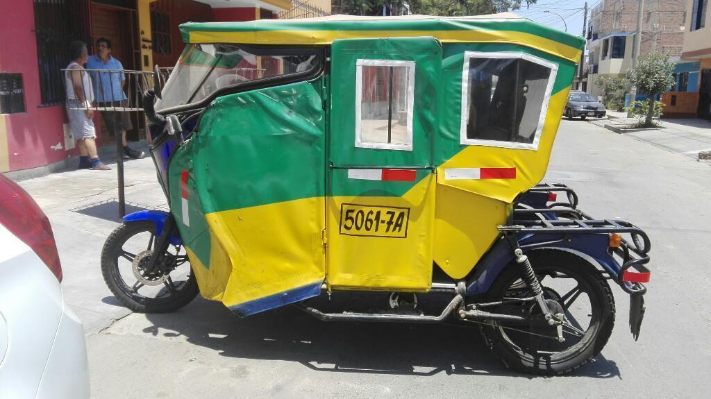 Vendo Mototaxi Seminuevo